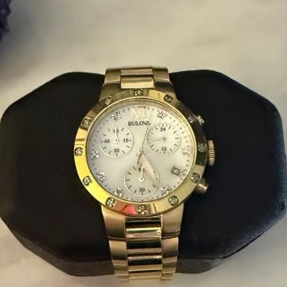Bulova 30 MM Quartz Crystal Accent Gold Watch - E31998R216